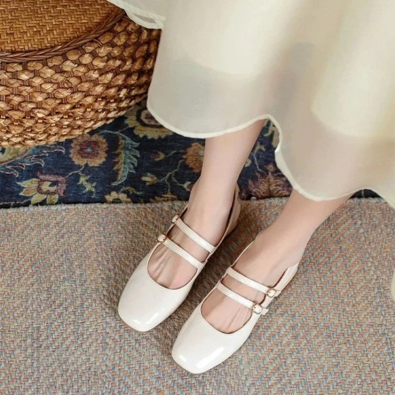 נעלי עקב נמוך- סופיה