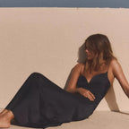 שמלת סאטן-נעם